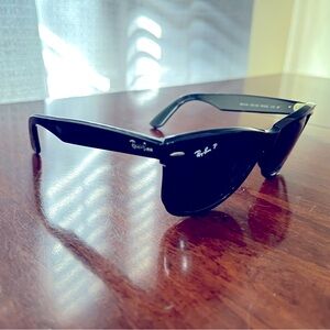 Ray Ban 0RB2140 Polarized Sunglasses - only tried on